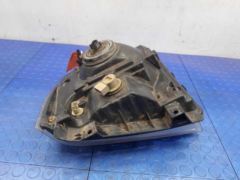 2005 Ford F-350 Super Duty Headlamp Assembly