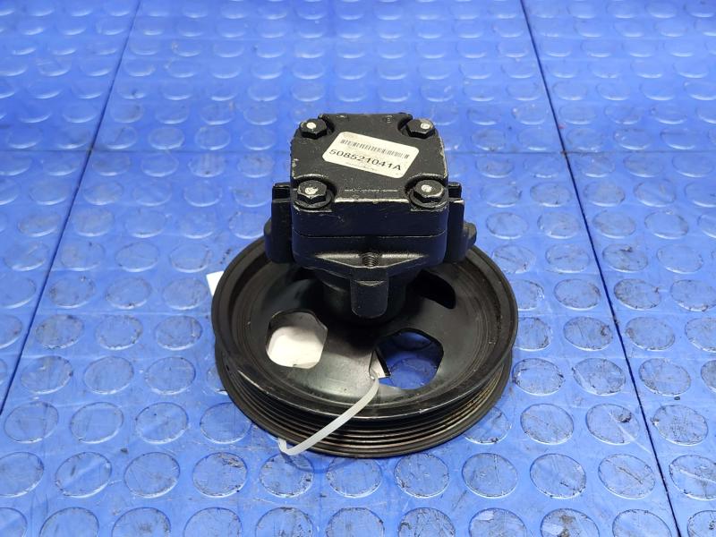 2007 Hummer H3 Power Steering Pump/Motor