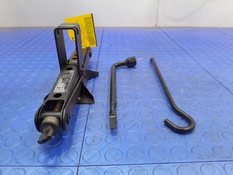 2015-2019 Subaru Legacy Outback Spare Tire Tools Jack Kit OEM 97032YC031