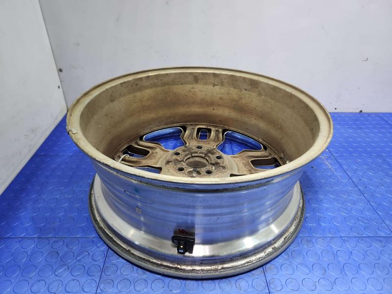 2011 Ford Edge Wheel
