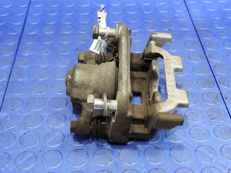 2014 Nissan Maxima Caliper