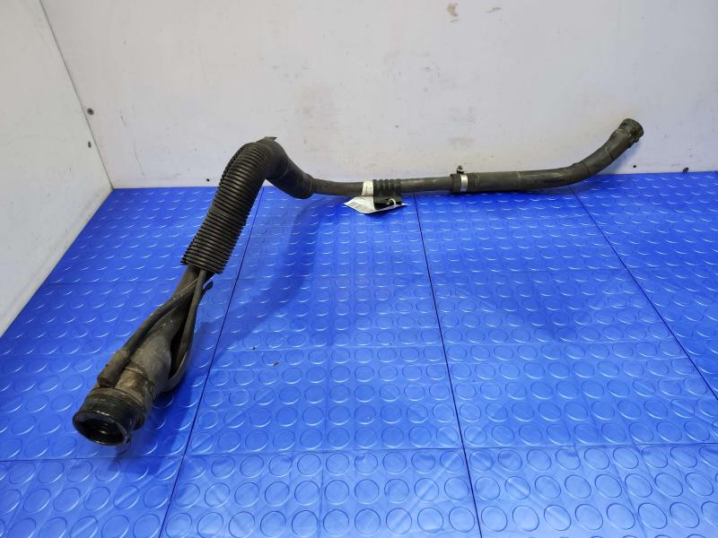 2014 Ford Mustang Fuel Filler Neck