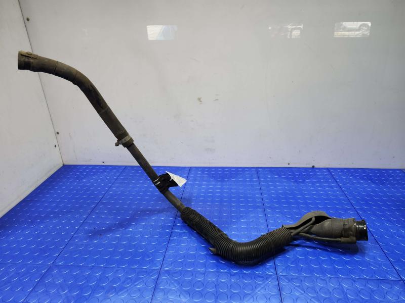 2014 Ford Mustang Fuel Filler Neck