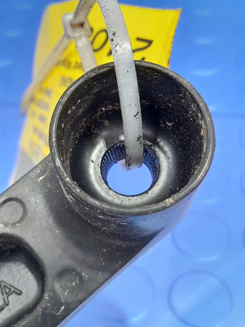 2015 Nissan Versa Wiper Arm