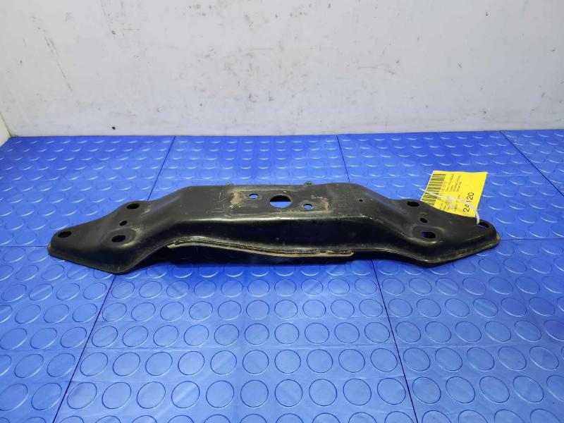 2015-2019 Subaru Outback 2.5L CVT Transmission Crossmember OEM 41011AL010
