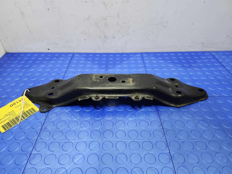 2015-2019 Subaru Outback 2.5L CVT Transmission Crossmember OEM 41011AL010