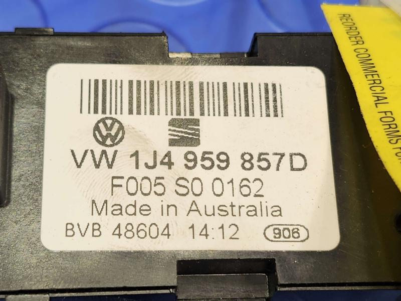 2005 Volkswagen Jetta Door Switch Front