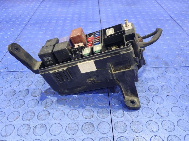 1997 Toyota Tacoma Engine Fuse Box