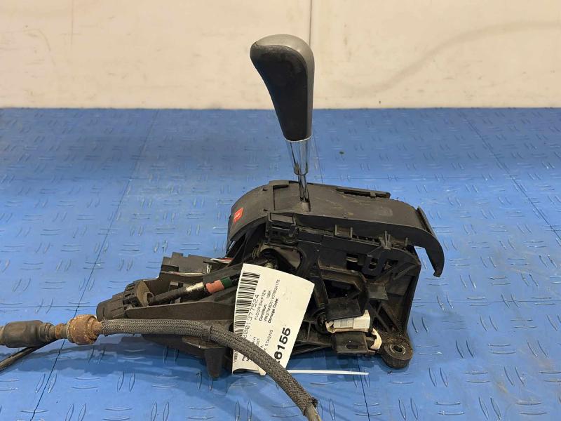 2007 Toyota RAV4 Floor Shifter