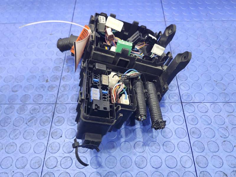 2015 Nissan Rogue Engine Fuse Box