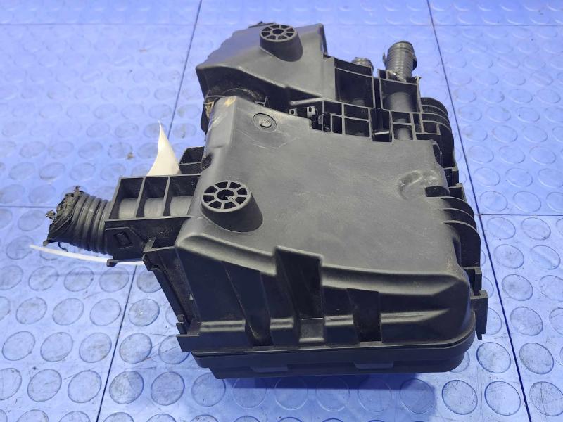 2015 Nissan Rogue Engine Fuse Box