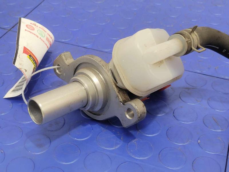 2009-2014 Nissan Murano Brake Master Cylinder Assembly Genuine OEM D60101AA1B