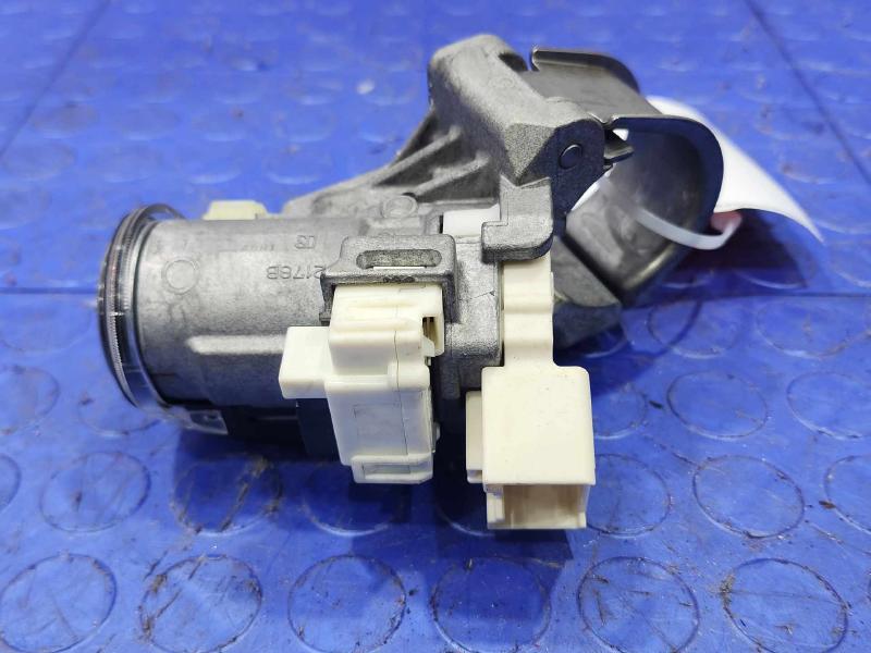 2014-2018 Subaru Forester Ignition Switch Assembly without Key Genuine OEM 83131FJ000