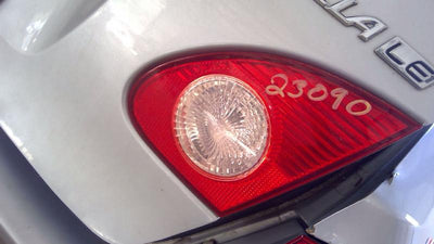 2006 Toyota Corolla Tail Light Assembly