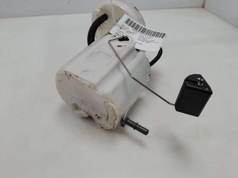 2013-2014 Cadillac ATS Tank Mounted Fuel Pump Assembly OEM 13582660