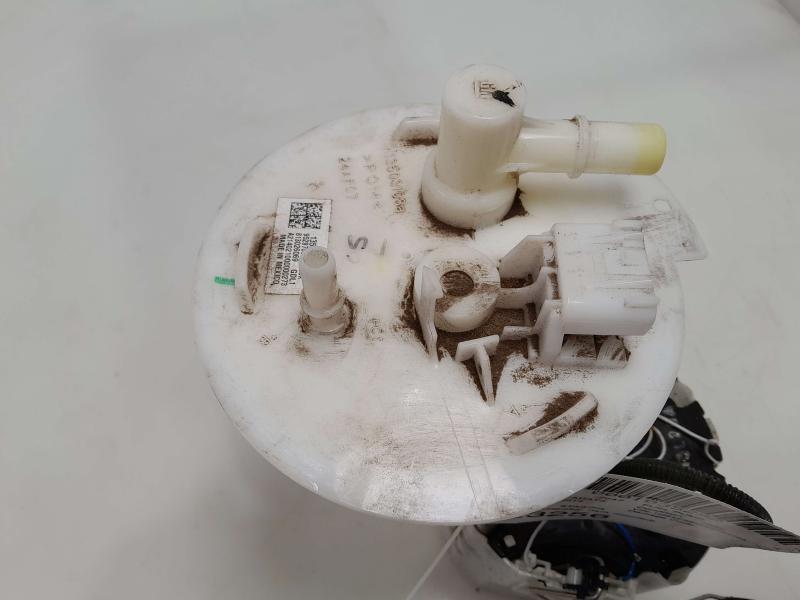 2013-2014 Cadillac ATS Tank Mounted Fuel Pump Assembly OEM 13582660