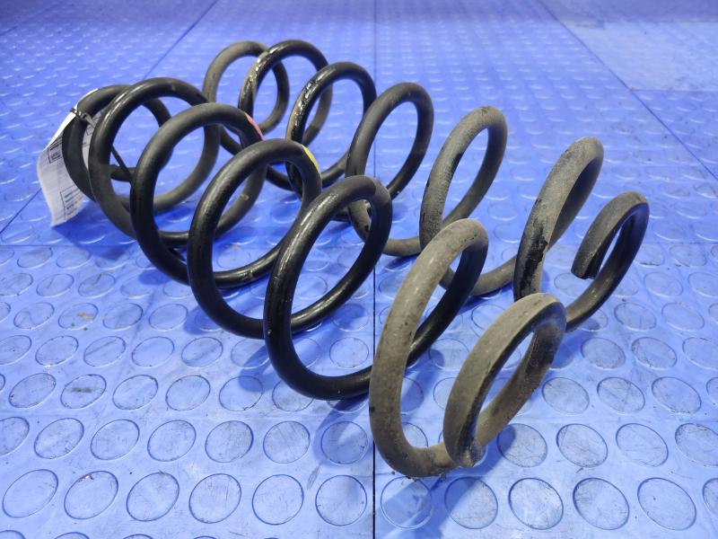 2017 Toyota Prius Coil/Air Spring