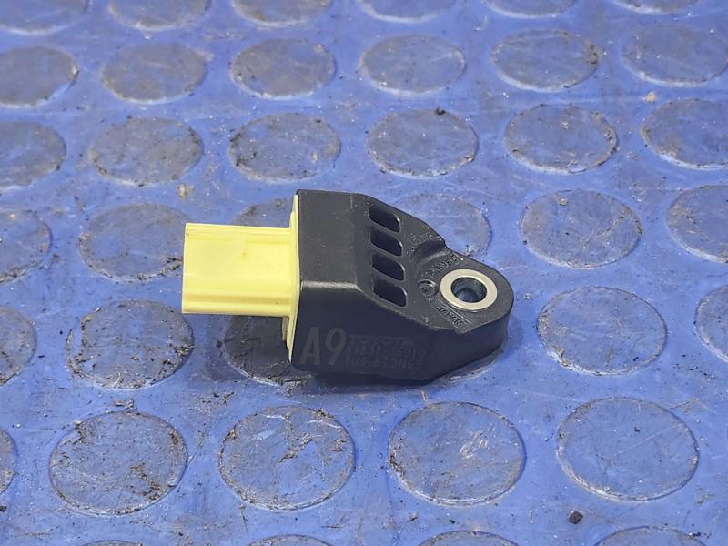 2014 Toyota Prius Misc Ebay Parts