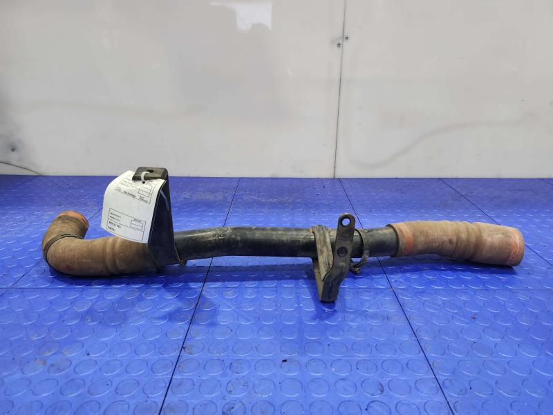 1988-1993 Isuzu NPR 3.9L Diesel Turbo Intercooler Charge Air Pipe Genuine