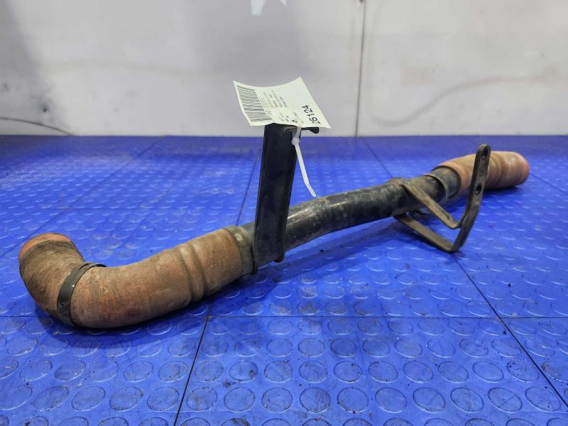 1988-1993 Isuzu NPR 3.9L Diesel Turbo Intercooler Charge Air Pipe Genuine