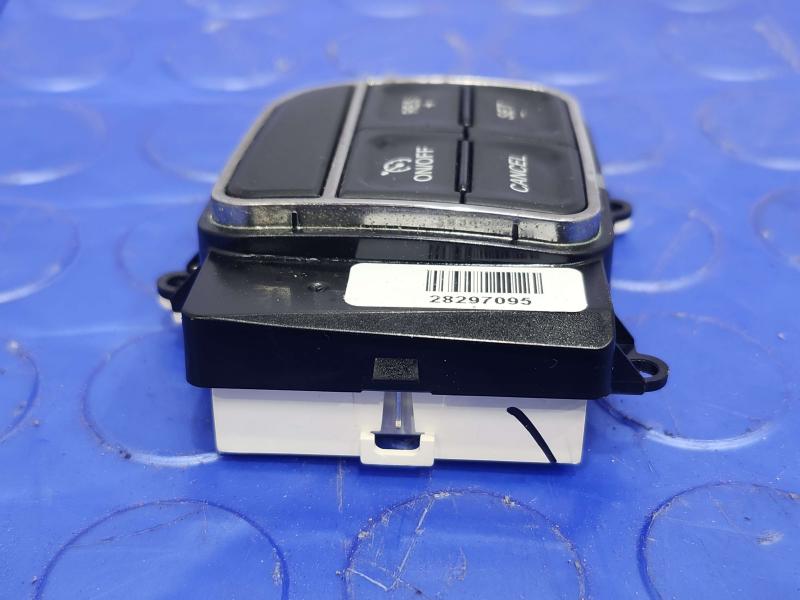 2012 Jeep Liberty Combination Switch