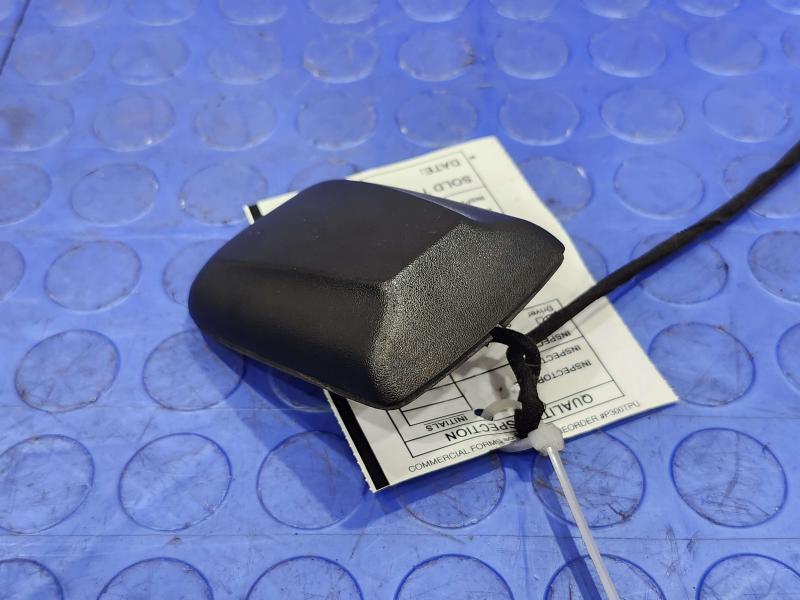 2014 Dodge Challenger Antenna