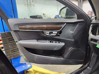 2018 Volvo S90 Front Door Trim Panel