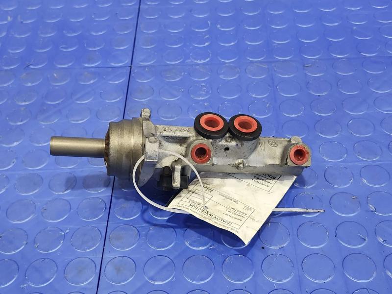 2020 Volkswagen Passat Master Cylinder