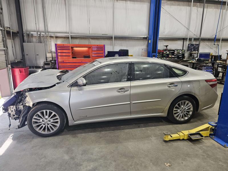 2013 Toyota Avalon Rear Door