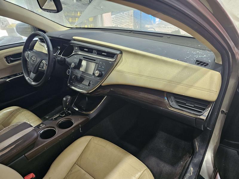 2013 Toyota Avalon Headrest