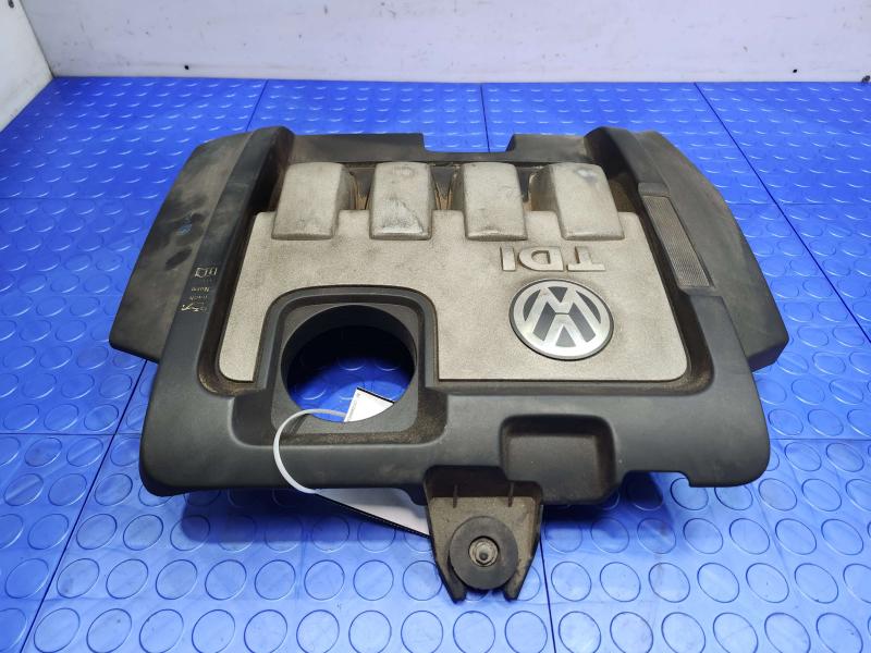 2005 Volkswagen Jetta Engine Cover