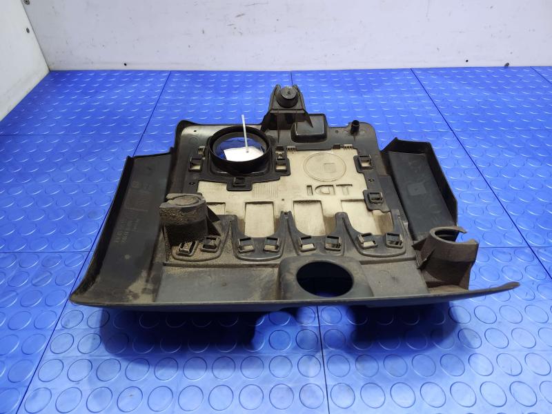 2005 Volkswagen Jetta Engine Cover
