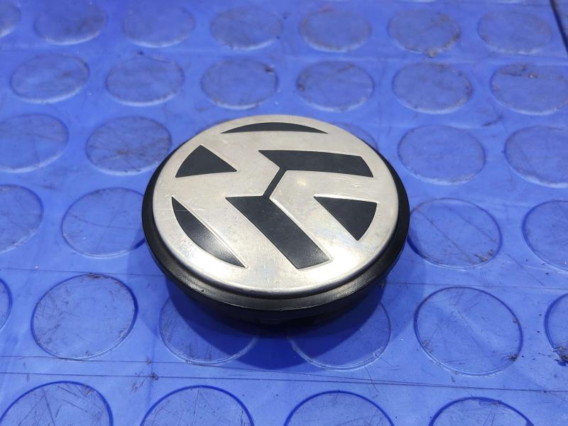 2020 Volkswagen Passat Center Cap