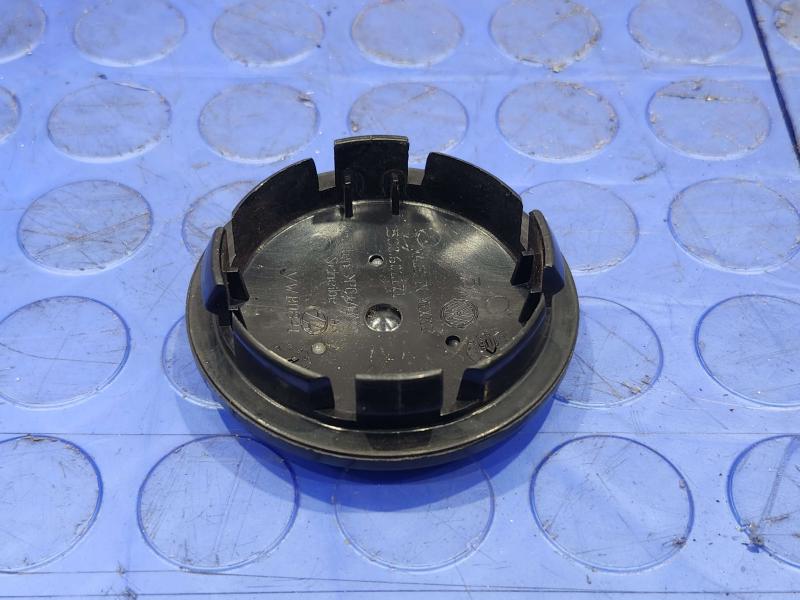 2020 Volkswagen Passat Center Cap