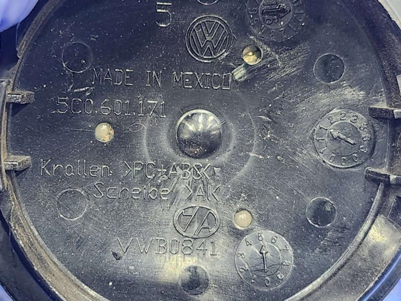 2020 Volkswagen Passat Center Cap