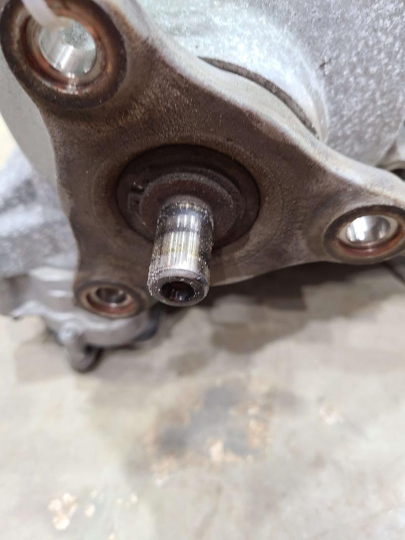 2015 Genesis Genesis Transfer Case