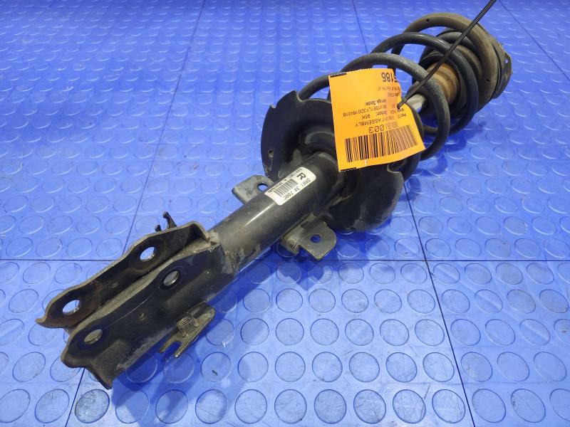 2013 Mazda Mazda2 Strut Assembly