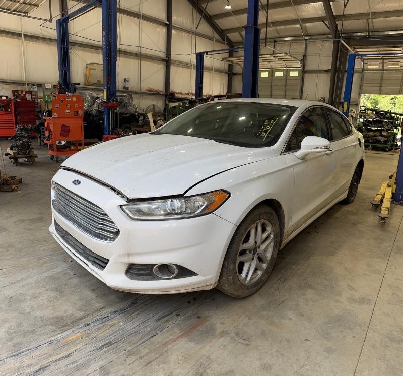 2014 Ford Fusion Center Pillar