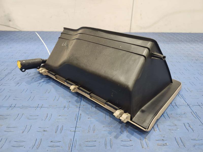 2002 Toyota Camry Glove Box