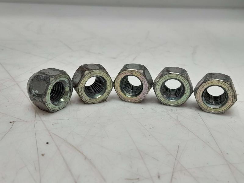 2012 Genesis Genesis Lug Nuts