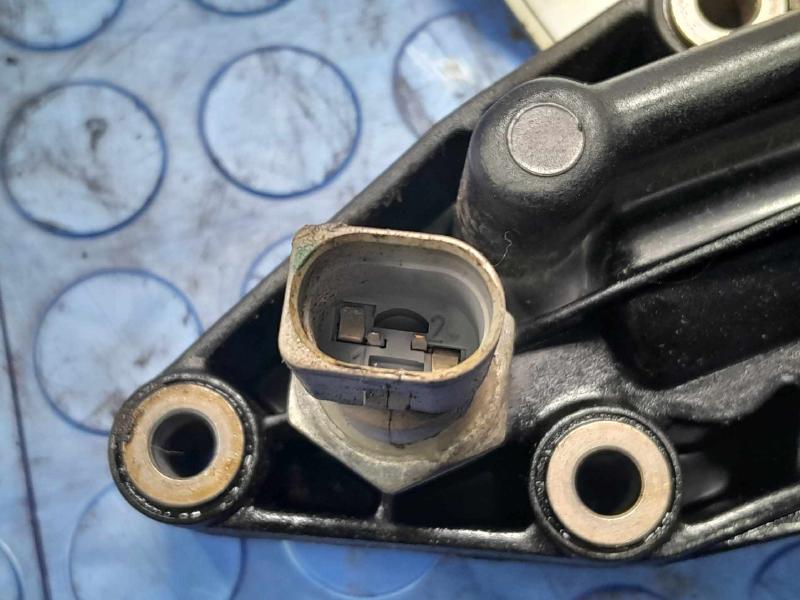 2013 Audi A6 Oil Filter Housing