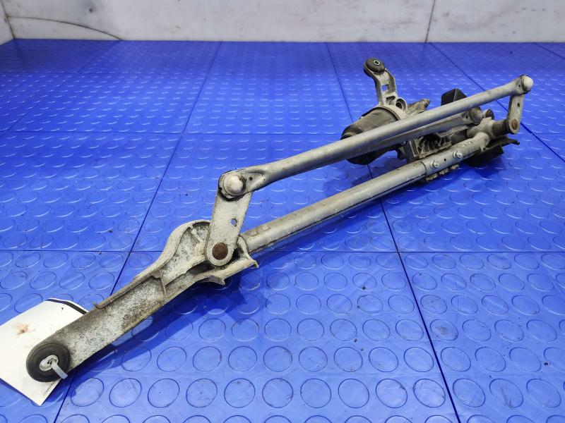 2012 Subaru Legacy Wiper Motor Front