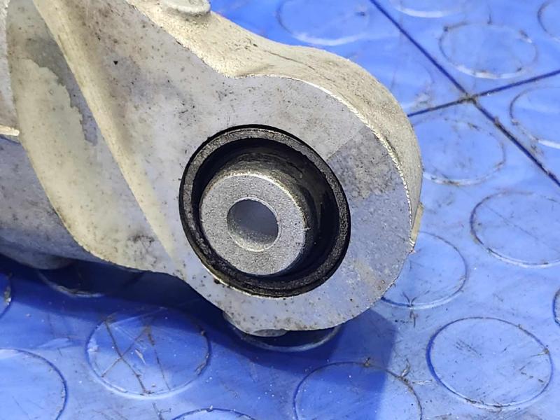 2019 Jaguar F-Pace Lower Control Arm Rr