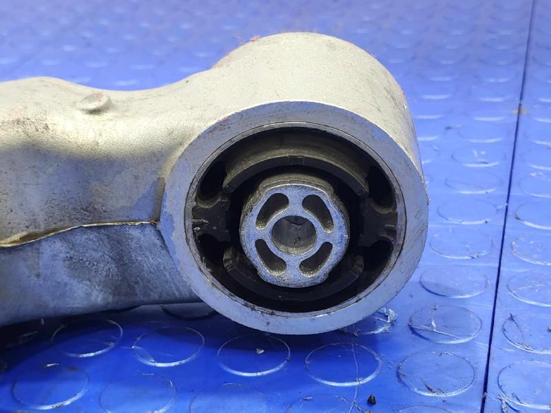 2019 Jaguar F-Pace Lower Control Arm Rr