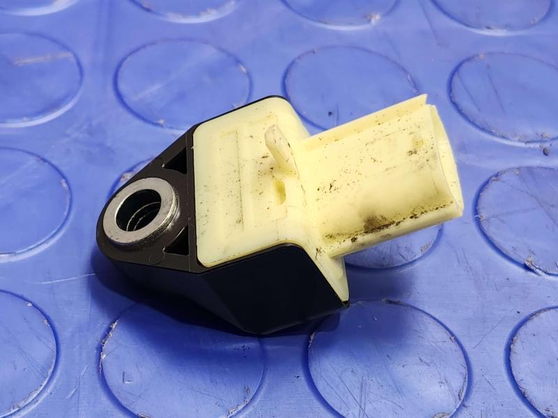 2017-2023 Subaru Impreza Crash Impact Sensor Genuine OEM Part 98237FL00A