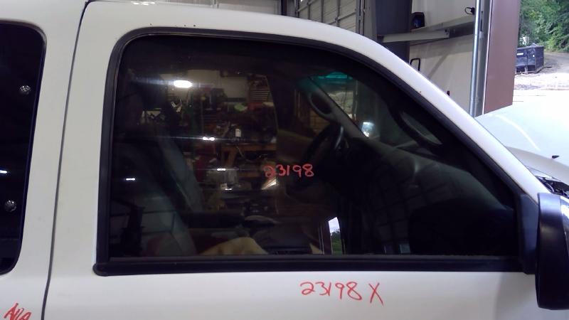 2002 Toyota Tundra Front Door Glass/Window