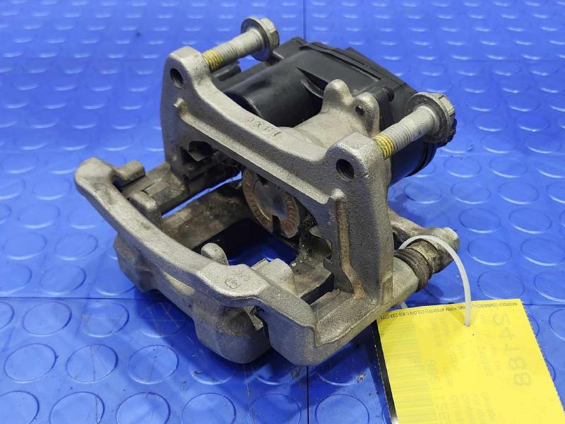 2019 Cadillac XT5 Caliper