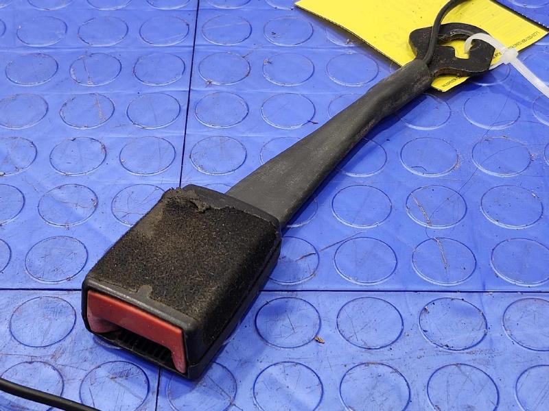 2013 Volkswagen Jetta Front Seat Belt