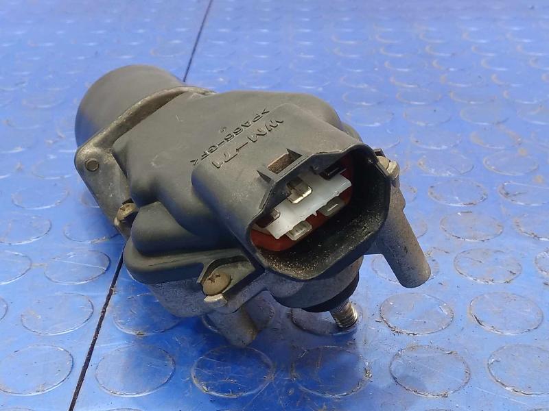 1997-2001 Honda CR-V Front Windshield Wiper Motor OEM 76505S04G01