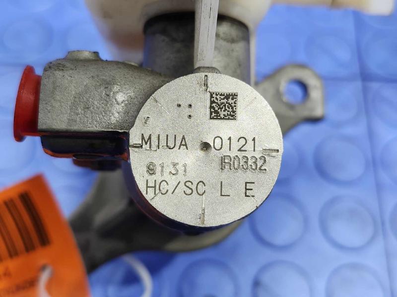 2018-2019 Kia Rio Brake Master Cylinder Assembly Genuine OEM 58510H9210